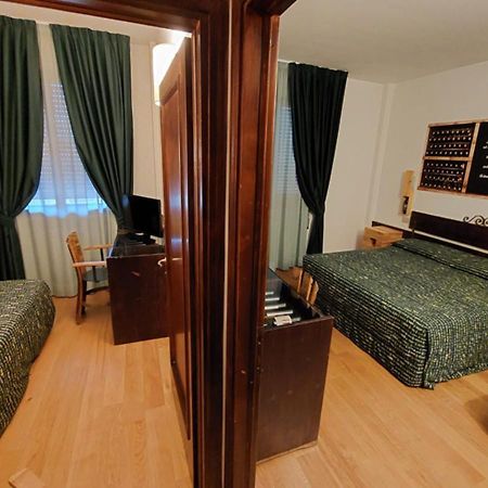 Hotel Gio Wine E Jazz Area Перуджа Екстериор снимка